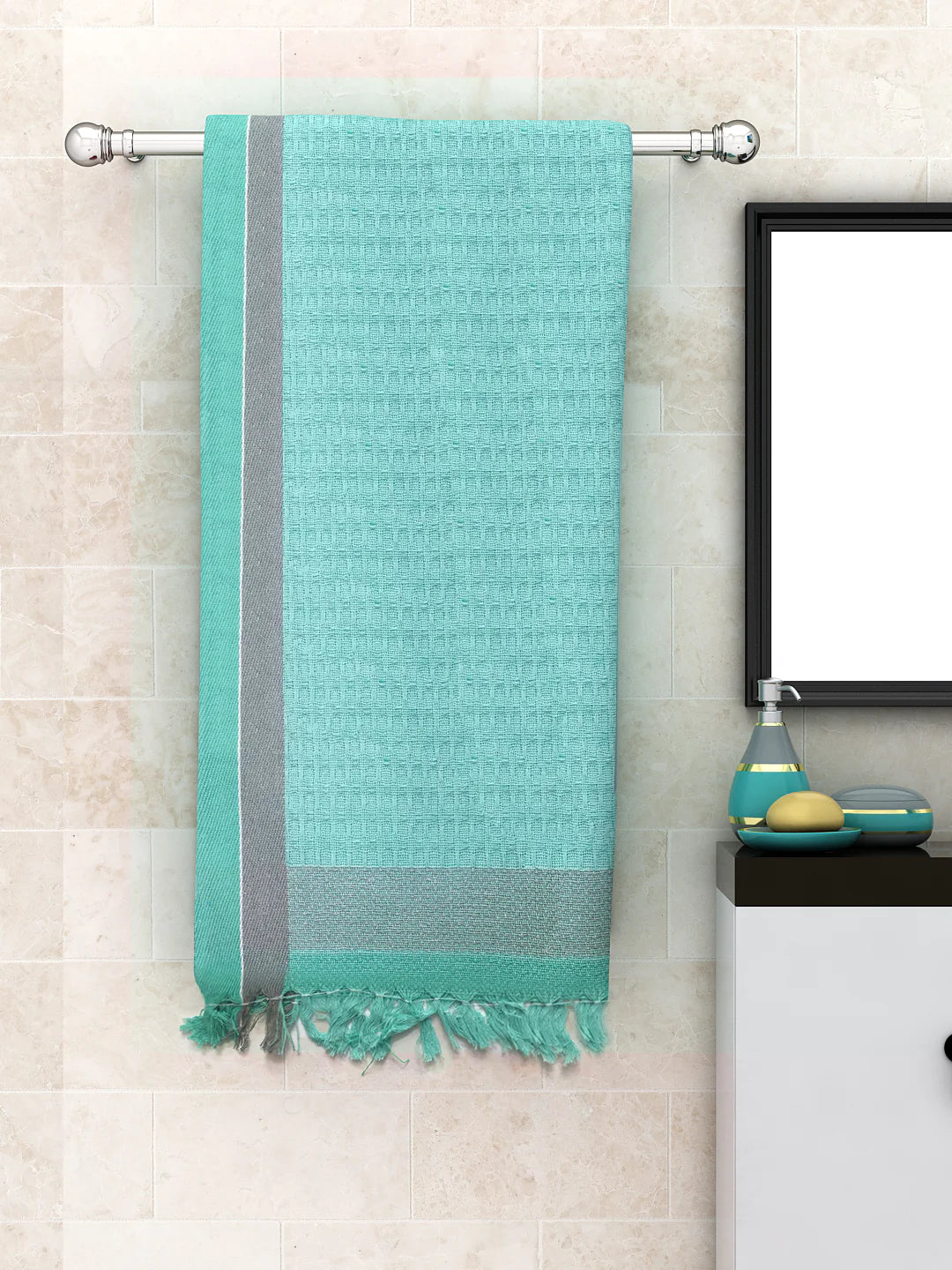 Athom Living Waffle Border Green Light Weight Woven Cotton Bath Towel- Large
