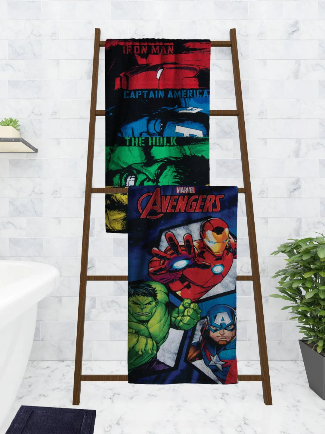 Athom Trendz Marvel Captain America/The Hulk/Avengers Kids Bath Towel 60x120 Cm Pack Of 2