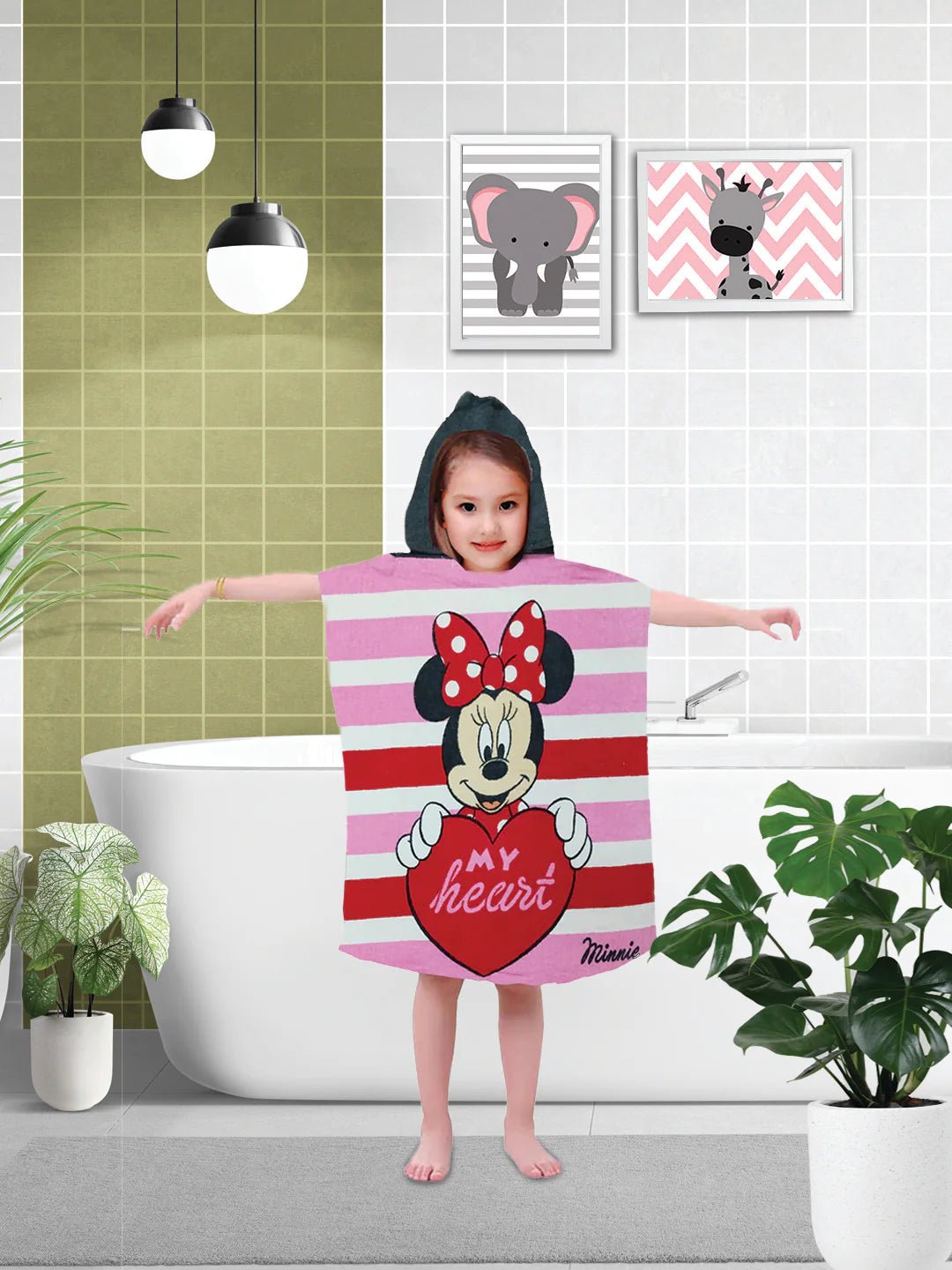 Athom Trendz Disney Minnie Heart Kids Hooded Bath Towel Poncho 55x110 Cm - Athom Living