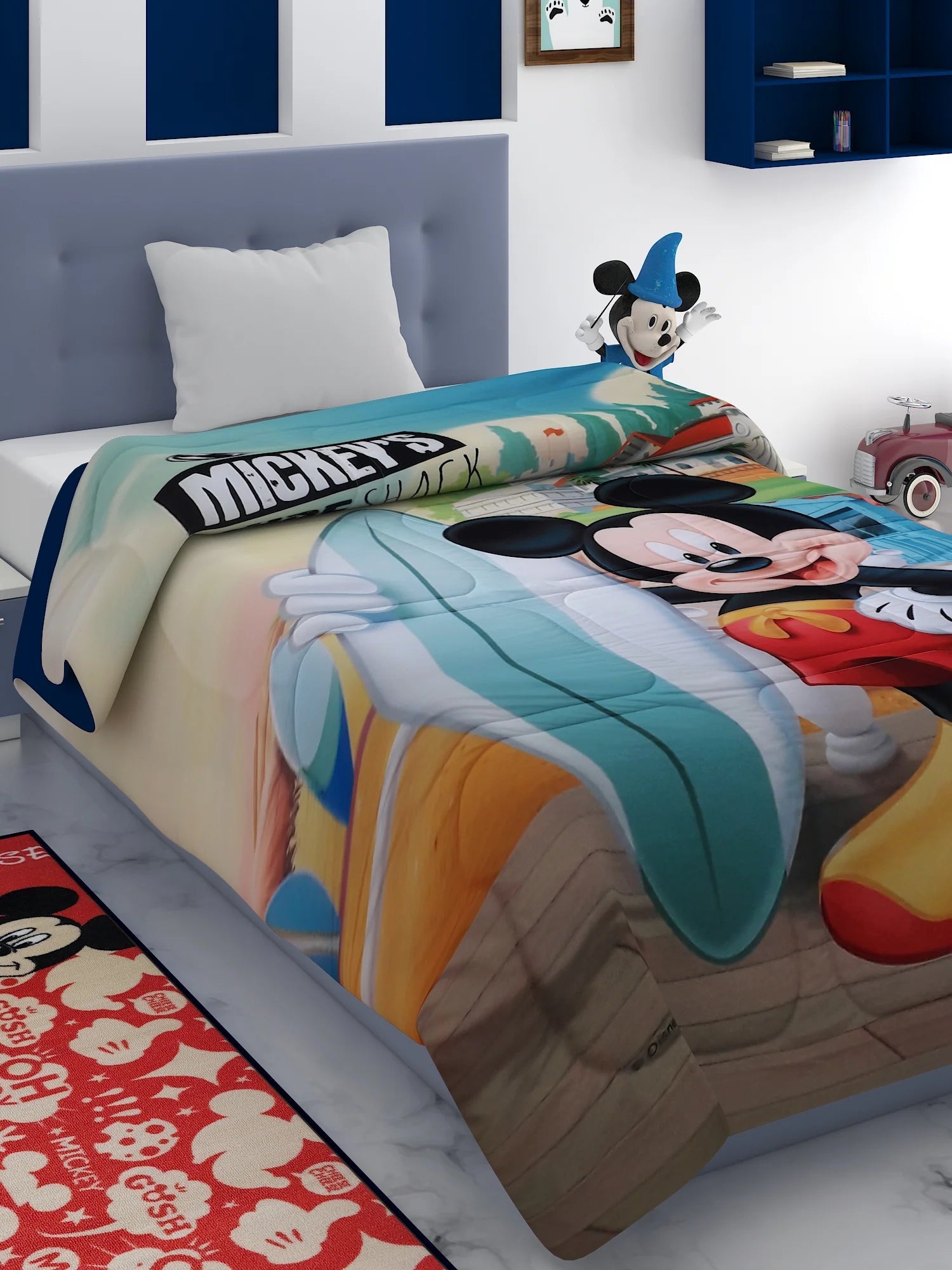 Disney Mickey's Shack Mickey Mouse Kids Comforter 380 GSM - Athom Living