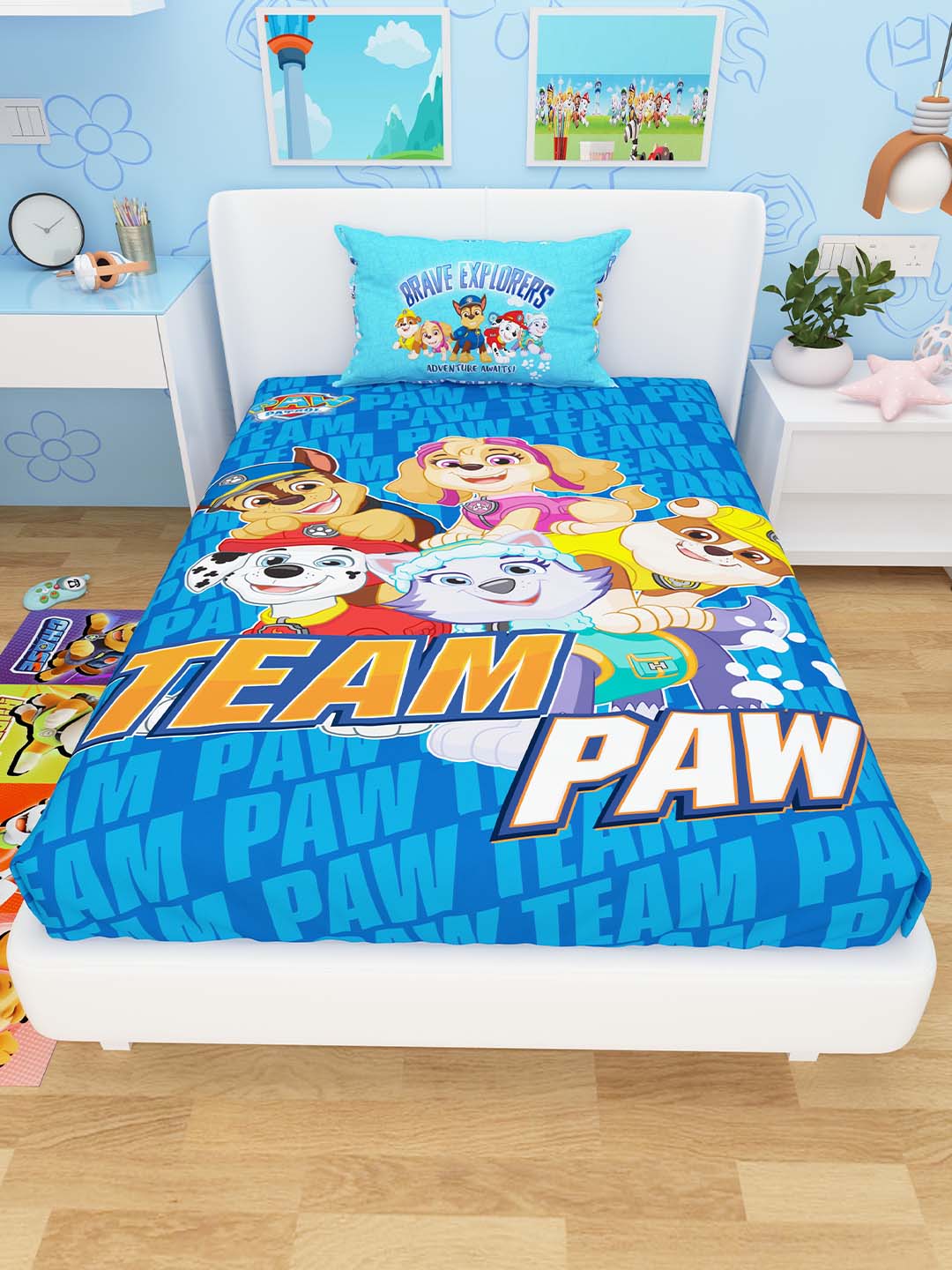 Paw Petrol Athom Living Kids Cotton Multicoloured Single bedsheet (147 x 223cm) - Athom Living
