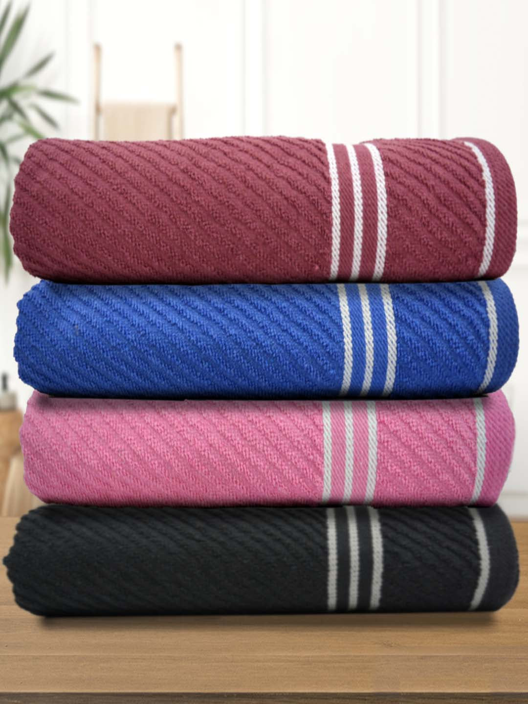 Athom Living Diagonal Stripe Terry Towel Pack of 4 – Soft, absorbent, premium quality cotton towels designed for everyday comfort and long-lasting durability.