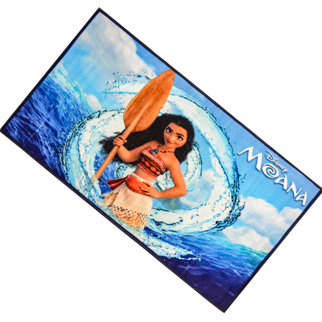 Athom Living’s Moana themed carpet, measuring 90x150cm, creates a fun and colorful environment for kids. This soft and durable carpet is perfect for playtime and room décor.