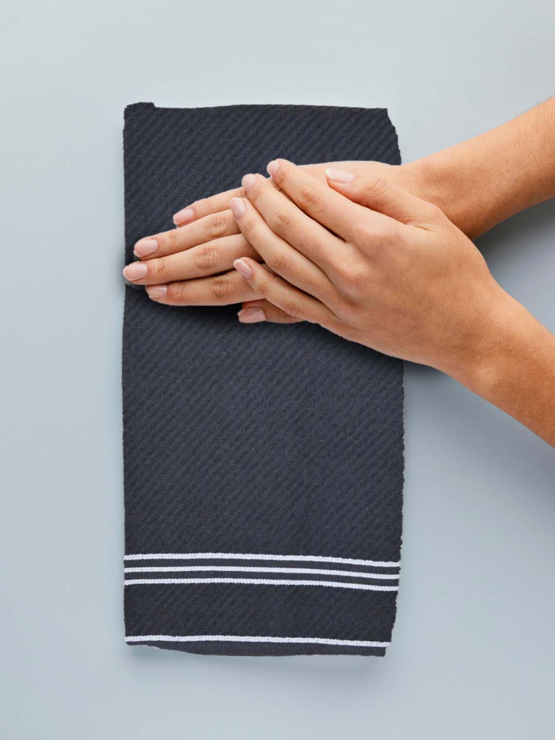 Buy Athom Living Diagonal Stripe Terry Towel pack of 4, designed with premium quality cotton, elegant stripe pattern, soft, absorbent, and durable.