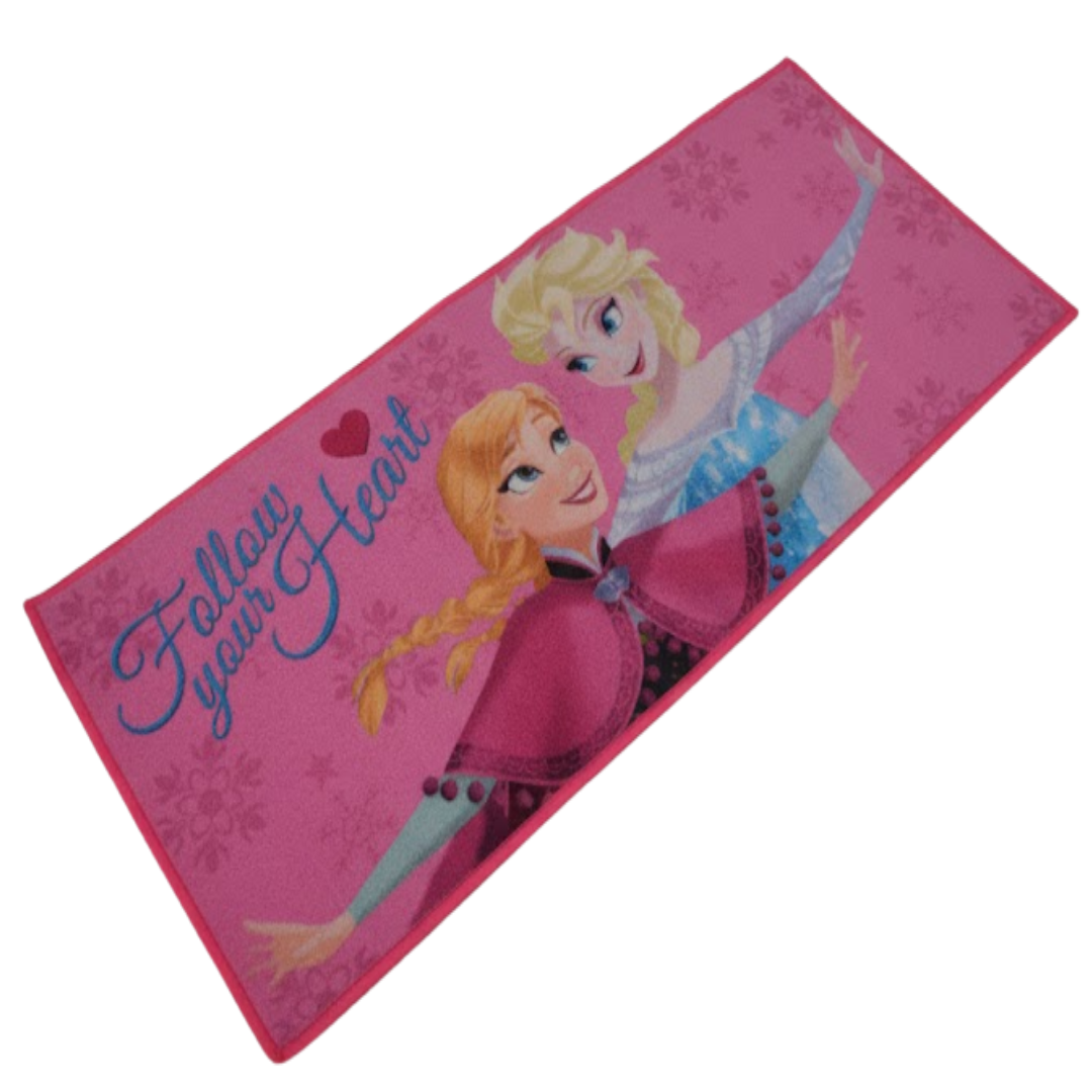 Give your child’s room a royal makeover with this Disney Princess themed runner carpet by Athom Living. This 60x140 cm runner carpet is cozy, durable, and perfect for adding warmth and style to any space.