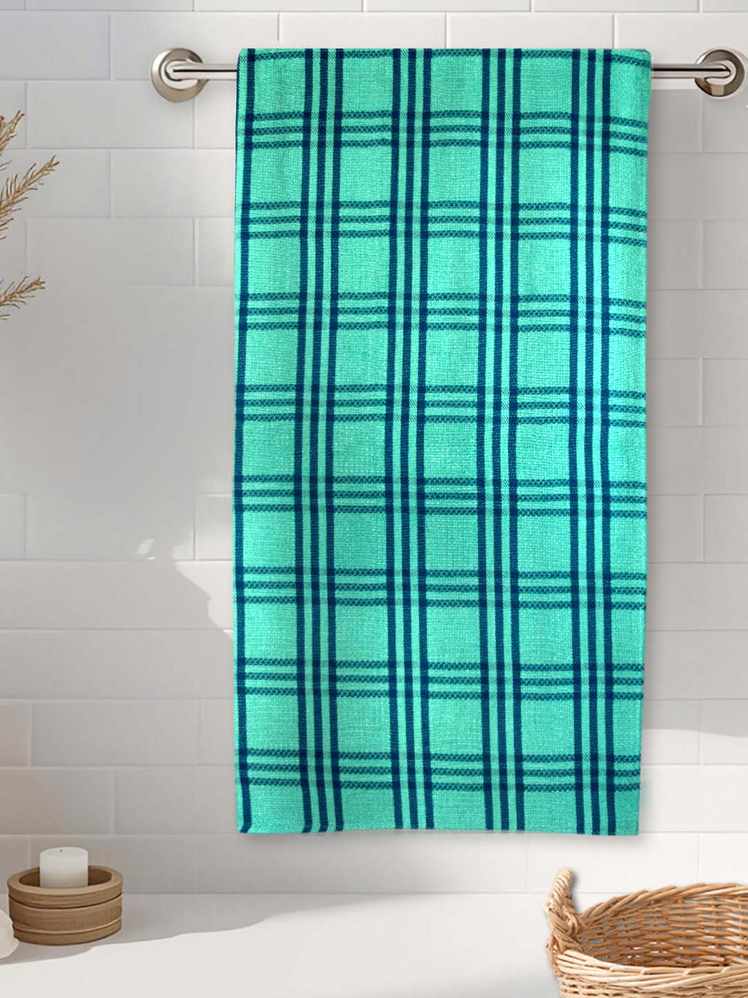Green premium cotton bath towel with waffle texture