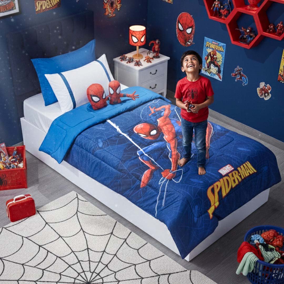 Kids bed comforter!
