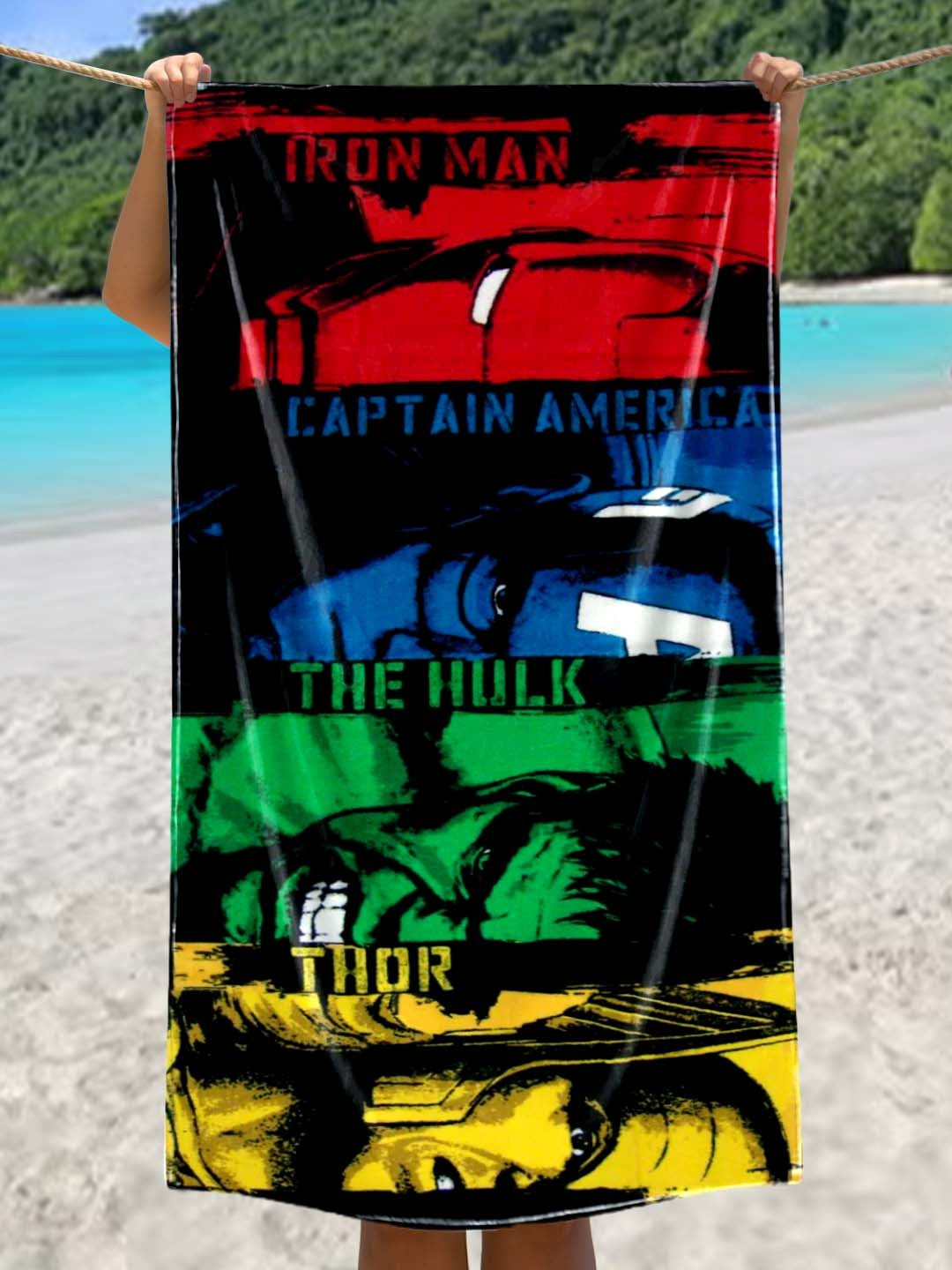 Marvel Captain America, The Hulk and Thor kids bath towel made from soft 350 GSM cotton, perfect for gentle skin. This vibrant 60x120 cm kids bath towel adds fun, comfort and excitement to everyday use.