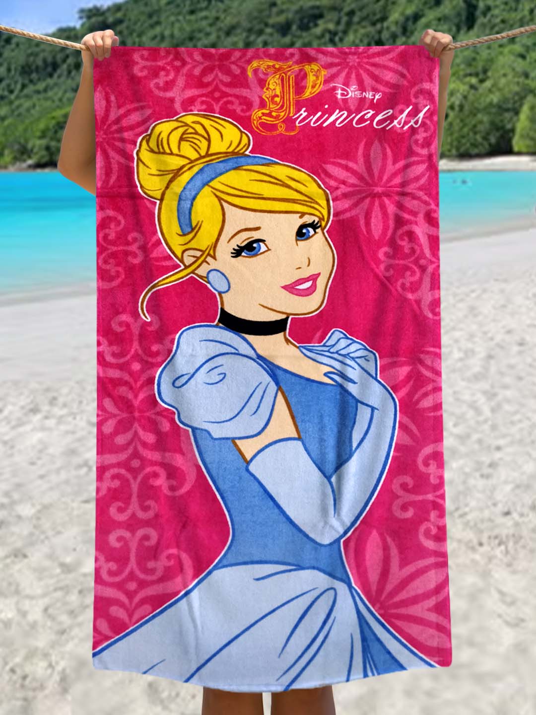 Soft Disney Princess kids bath towel in pure cotton, 350 GSM, 60x120 cm. Perfect for everyday use, gentle on skin, and quick drying.