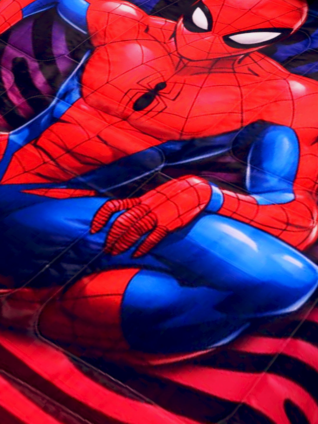 Soft and cozy Spider-Man kids comforter single size – transform your child’s bed into a Marvel superhero adventure with Athom Living.