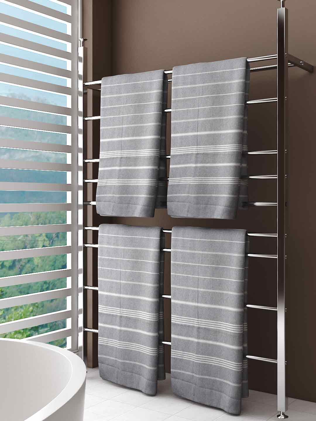 Xtra large cotton bath towels in dark grey for bathroom