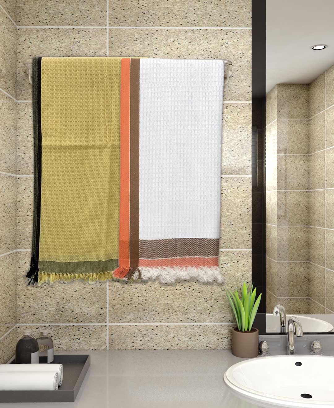 Yellow and white cotton bath towel set, lightweight