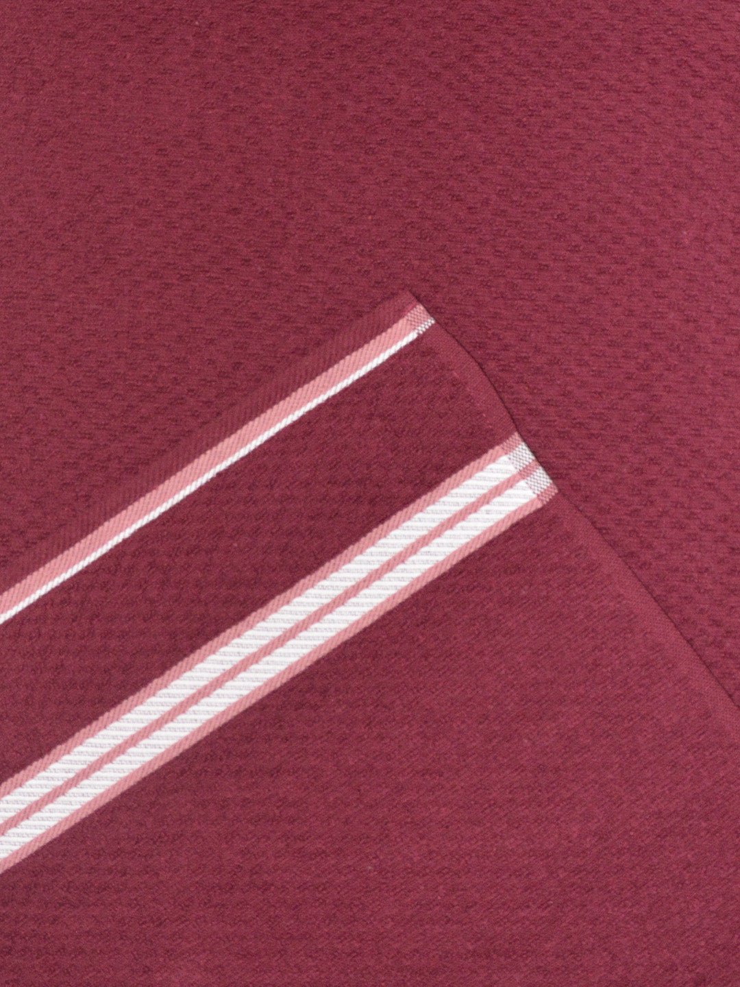 Athom Living Popcorn textured Solid Bath Towel Maroon 67x137 cm Pack of 2 - Athom Living