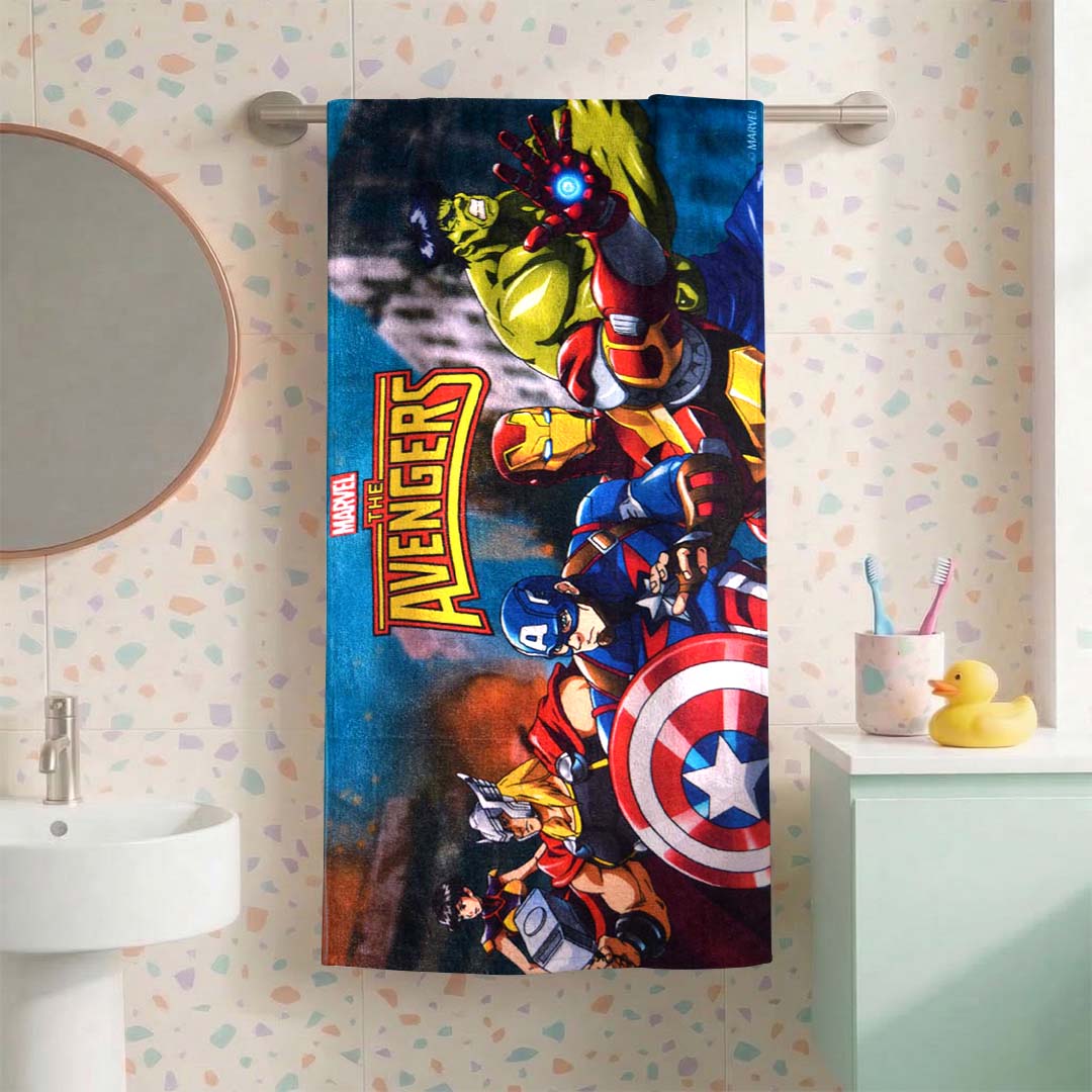 Disney Cars 'Lightning McQueen' Kids Hooded and Avengers Bath Towel Combo by Athom Living - Athom Living