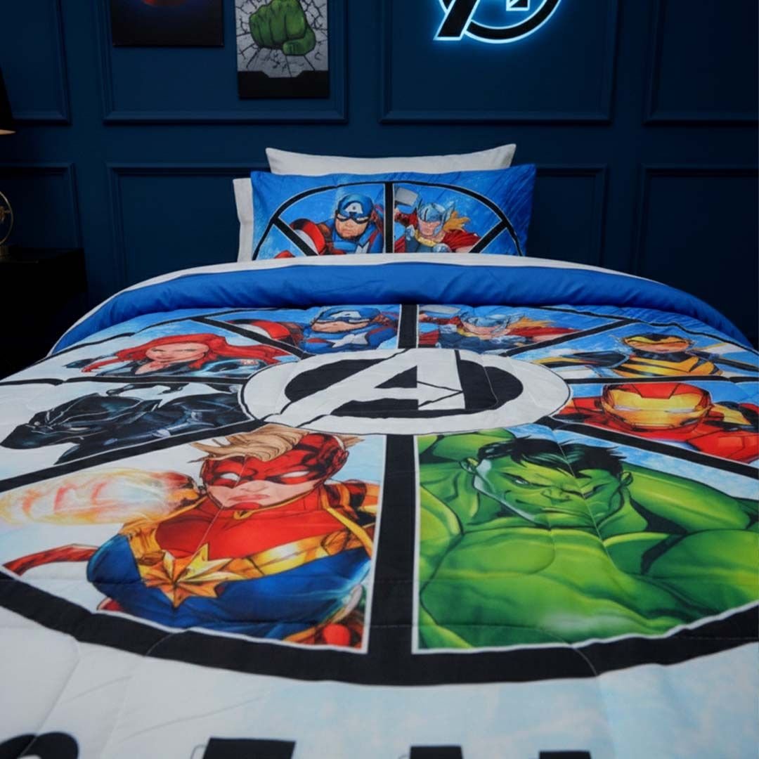 Marvel Avengers "Assemble" Kids Comforter – Single – Cozy & Vibrant Bedding by Athom Living - Athom Living