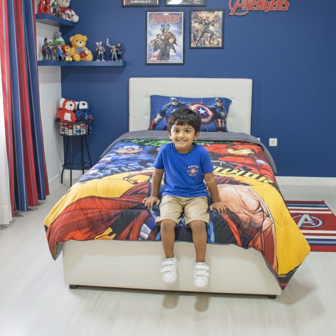 Marvel Avengers Kids Comforter – Captain America, Thor, Hulk & Iron Man – Single – by Athom Living - Athom Living