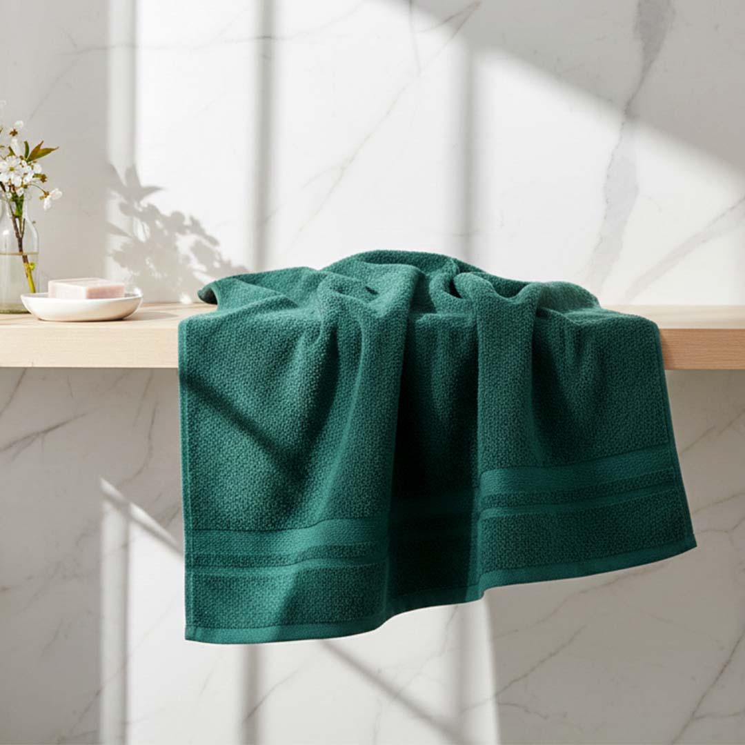 Premium Solid Dark Green Cotton Bath Towel (Pack of 3) by Athom Living - Athom Living