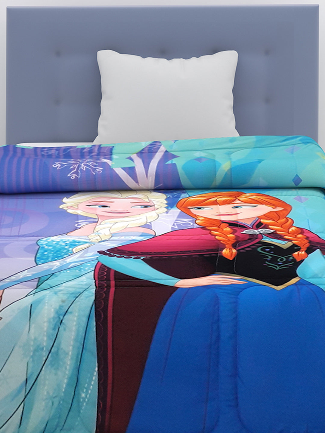 High-quality Disney Frozen Elsa & Anna kids comforter by Athom Living, Single 135x220 cm, 360GSM poly-fill, vibrant digital print, soft and cozy for kids’ bedtime comfort.