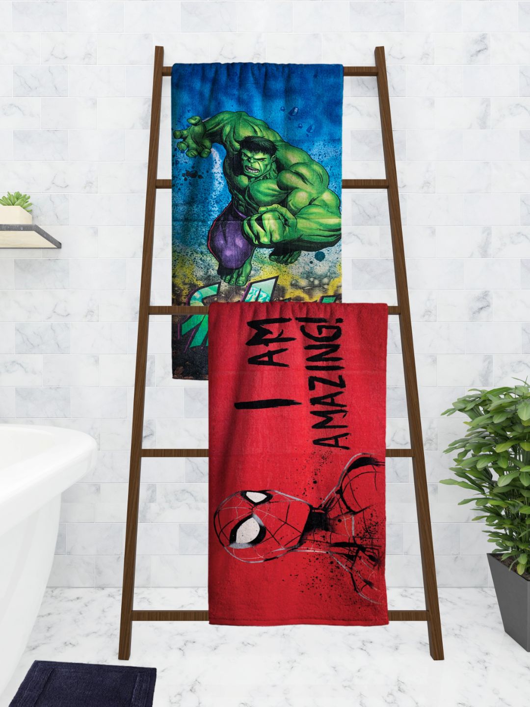 Pack of 2 Athom Living Marvel Kids Bath Towel 60x120 cm, featuring Spiderman and The Hulk, made from premium cotton for a soft, comfortable, and colorful bath towel for kids.