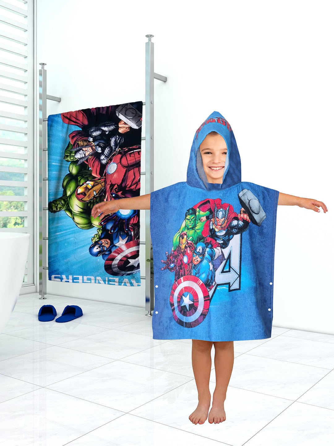 Athom Living Marvel Avengers Group Kids Hooded & Bath Towel Combo 60x120 cm. - Athom Living